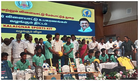 கும்பகோணம்: விளையாட்டு வீரர்கள் 100 பேருக்கு விரைவில் அரசுப் பணி; அமைச்சர் உதயநிதி தகவல்