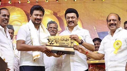 திமுக பவள விழாவில் முதல்வர் ஸ்டாலின் மற்றும் துணை முதல்வர் ஆகவுள்ள உதயநிதி ஸ்டாலின்