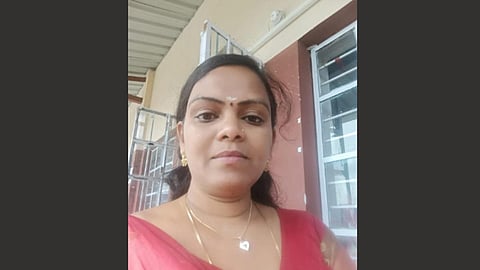 மழையால் மண்சரிவு: குன்னூரில் மண்ணில் புதைந்து ஆசிரியை உயிரிழப்பு