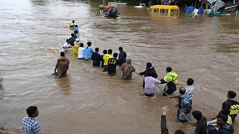 மழை, வெள்ளம், நிலச்சரிவில் பாதிக்கப்பட்ட 14 மாநிலங்களுக்கு ரூ.6,000 கோடி ஒதுக்கீடு: உள்துறை அமைச்சகம் வழங்கியது