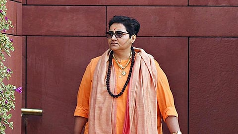 மாலேகான் குண்டுவெடிப்பு சம்பவத்தில் இஸ்லாமிய மாணவர் அமைப்புக்கு பங்கு: பிரக்யா தாக்குரின் வழக்கறிஞர் வாதம்