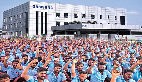 தொழிற்​சங்கம் அமைப்பதைத் தடுப்பது அறமா?
