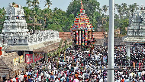 குணசீலம் பெருமாள் கோயில் தேரோட்டம்