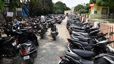 24 ரயில் நிலையங்களில் வாகன நிறுத்த வசதி: தெற்கு ரயில்வே அதிகாரிகள் தகவல்
