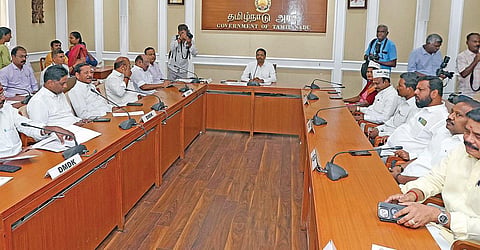 100% சரியான பட்டியலை வெளியிட வேண்டும்: தமிழக தலைமை தேர்தல் அதிகாரியிடம் கட்சிகள் வலியுறுத்தல்