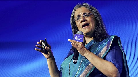 செபி தலைவர் ஆஜராகாததால் பிஏசி கூட்டம் ஒத்திவைப்பு