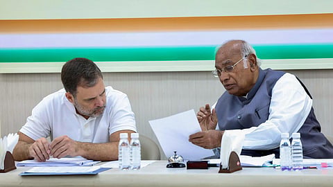 மகாராஷ்டிர தேர்தல்: 2-வது வேட்பாளர் பட்டியலை வெளியிட்டது காங்கிரஸ்