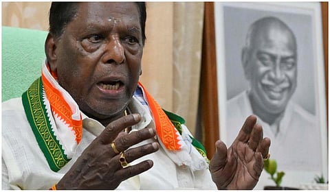 புதுச்சேரி முன்னாள் முதல்வர் நாராயணசாமி