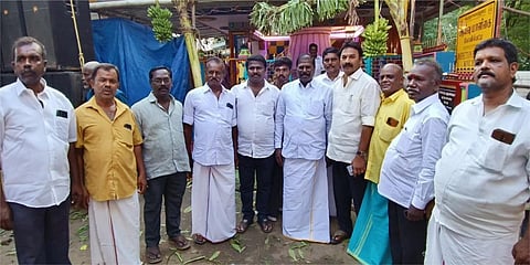 கோவில்பட்டியில் உள்ள பசும்பொன் முத்துராமலிங்கத் தேவர் உருவச் சிலைக்கு பாமக கவுரவத் தலைவர் ஜி.கே.மணி தலைமையில் அக்கட்சியினர் மாலை அணிவித்து மரியாதை செலுத்தினர்.
