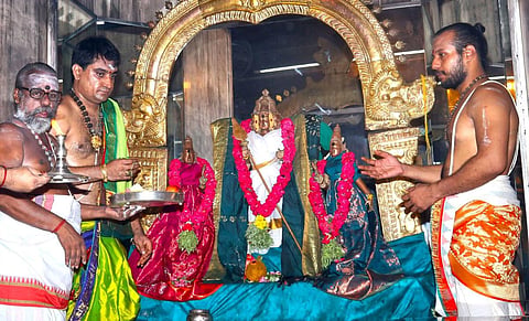 திருப்பரங்குன்றம் சுப்பிரமணிய சுவாமி கோயிலில் கந்த சஷ்டி விழா தொடக்கம்