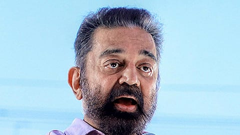 'உலக நாயகன்' உள்ளிட்ட அடைமொழிகள் துறப்பு: கமல்ஹாசன் திடீர் அறிவிப்பு