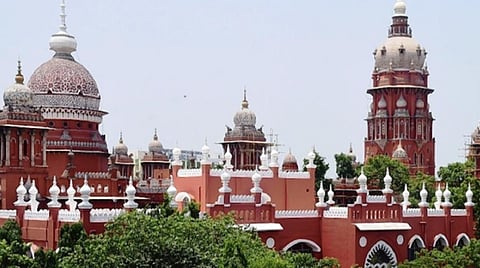 முதல்வர் ஸ்டாலின், அமைச்சர் பொன்முடிக்கு எதிரான மேம்பால முறைகேடு வழக்கை மீண்டும் விசாரிக்க கோரிய மனு வாபஸ்