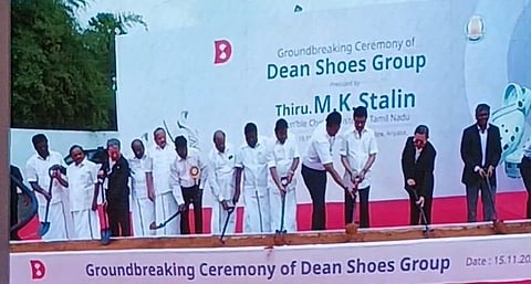 ஜெயங்கொண்டத்தில் டீன்ஷூஸ் நிறுவனம் அமைக்கவுள்ள காலணிகள் உற்பத்தி தொழிற்சாலைக்கு முதல்வர் மு.க. ஸ்டாலின்  அடிக்கல் நாட்டினார்.