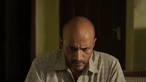 கிஷோரின் ‘பாராசூட்’ வெப் சீரிஸ் ட்ரெய்லர் வெளியீடு