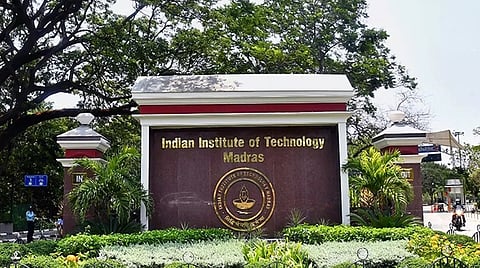 அமெரிக்க நிறுவனத்துடன் இணைந்து இ-காமர்ஸ் டெவலப்பர் பயிற்சி: சென்னை ஐஐடி அறக்கட்டளை ஏற்பாடு