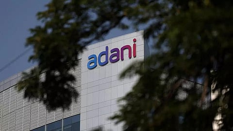 அதானி வழக்கில் அமெரிக்க நீதிமன்றம் சுட்டிக்காட்டிய மாநிலங்களில் காங்கிரஸ், கூட்டணி கட்சிகள்தான் ஆட்சி: பாஜக