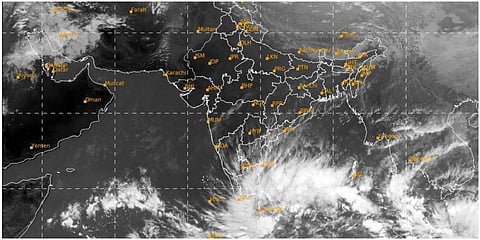 புயலாக மாறுமா ஆழ்ந்த காற்றழுத்த தாழ்வு மண்டலம்? - சென்னை வானிலை ஆய்வு மையம் விளக்கம்