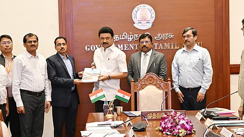 தமிழகத்தில் ஃபெஞ்சல் புயல் பாதிப்புக்கு முதல்கட்டமாக மத்திய அரசு ரூ.945 கோடி நிவாரண நிதி