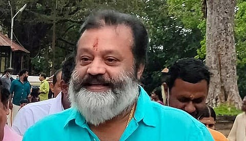 படங்களில் நடிக்க சுரேஷ் கோபிக்கு மத்திய அரசு அனுமதி