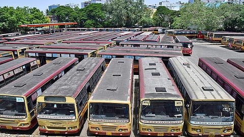 கடற்கரை - செங்கை இடையே ஞாயிற்றுக்கிழமைகளில் 10 ரயில்களின் சேவை ரத்து