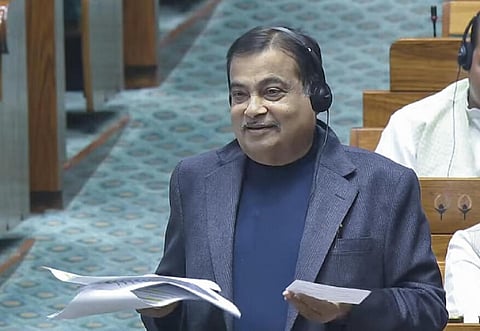 “சர்வதேச கூட்டங்களில் முகத்தை மறைக்க முயல்வேன்” - சாலை விபத்துகள் குறித்து நிதின் கட்கரி வேதனை