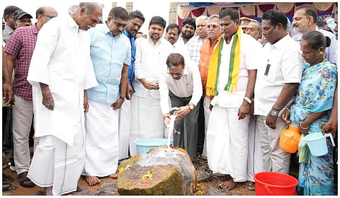 சுனாமி நினைவு தினம்: புதுச்சேரி துணைநிலை ஆளுநர், முதல்வர், அமைச்சர்கள் அஞ்சலி