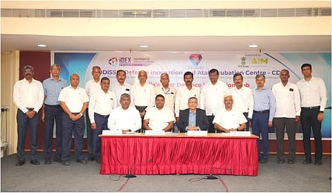 கோவை கொடிசியா வர்த்தக தொழிற்காட்சி வளாகத்தில் சிடிஐஐசி சார்பில் ராணுவம் சார்ந்த தொழில்களுக்கான கூட்டம்  நடந்தது.  