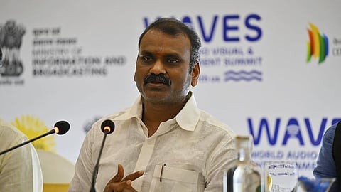 மாணவி பாலியல் வழக்கை சிபிஐ-​யிடம் ஒப்படைக்க வேண்டும்: தமிழக அரசுக்கு எல்.முருகன் வலியுறுத்தல்