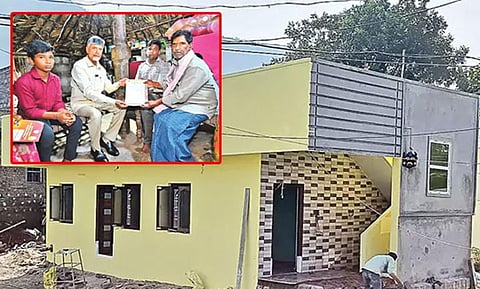 குடிசையில் இருந்து கான்கிரீட் வீடு: ஆந்திர முதல்வருக்கு தொழிலாளி குடும்பம் நன்றி