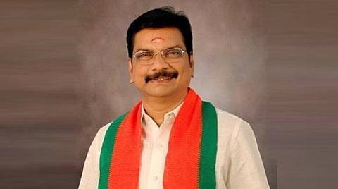 திருவள்ளுவருக்கு ‘காவி’ சாயம் பூச வேண்டிய அவசியம் இல்லை: முதல்வருக்கு பாஜக பதில்