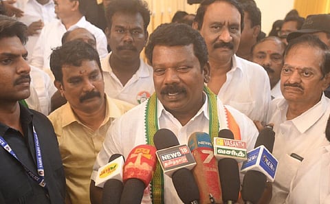 வரலாறு அறிந்தவர்கள் சாவர்க்கரை விடுதலை போராட்ட வீரராக ஏற்க மாட்டார்கள்: செல்வப்பெருந்தகை