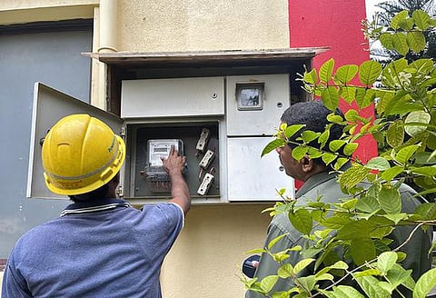 ரூ.210 கோடிக்கு மின்சார கட்டணம்: இமாச்சல் தொழிலதிபர் அதிர்ச்சி