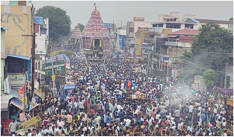 சிதம்பரம் நடராஜர் கோயில் தேரோட்டம் - ஆயிரக்கணக்கில் குவிந்த பக்தர்கள்