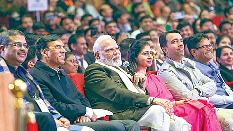 விவேகானந்தரின் கனவை நனவாக்குவோம்: தேசிய இளைஞர் தினத்தில் பிரதமர் நரேந்திர மோடி உறுதி