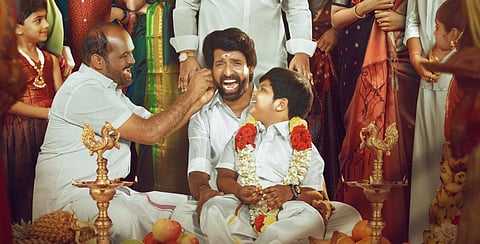 மீண்டும் ‘கலகல’ பாதைக்கு திரும்பிய சூரி - ‘மாமன்’ ஃபர்ஸ்ட் லுக் எப்படி?
