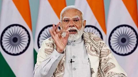 ஸ்வாமித்வா திட்டம்: 65 லட்சம் பேருக்கு சொத்துரிமை அட்டைகள் வழங்கல்