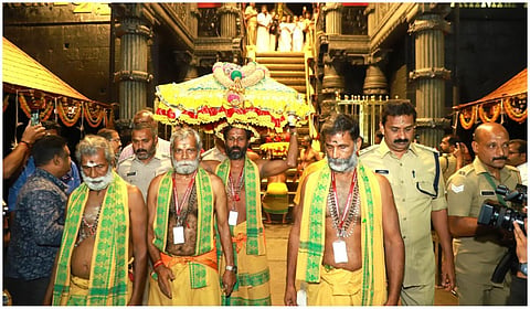 சபரிமலை ஐயப்பன் கோயிலில் மகரவிளக்கு வழிபாடுகள் நிறைவு: பிப்.12-ல் மீண்டும் நடை திறப்பு