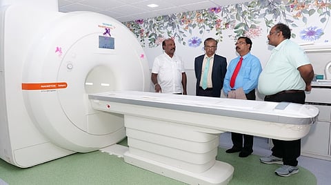 அரசு பன்னோக்கு உயர் சிறப்பு மருத்துவமனையில் ரூ.6.60 கோடியில் எம்ஆர்ஐ ஸ்கேன்: சுகாதாரத் துறை அமைச்சர் தொடங்கி வைத்தார்