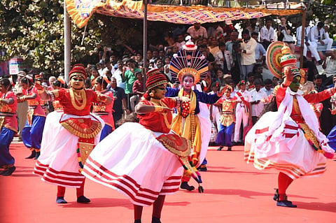 படங்கள் எம். சாம்ராஜ்