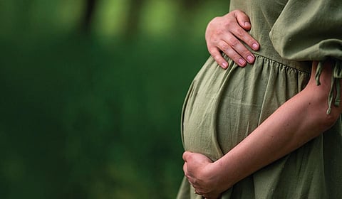 சரியும் கருவுறுதல் விகிதம் | சொல்... பொருள்... தெளிவு