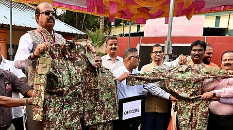 ஆவடி ஓசிஎஃப் தொழிற்சாலையில் இருந்து தென் அமெரிக்க நாட்டுக்கு ராணுவ உடைகள் ஏற்றுமதி
