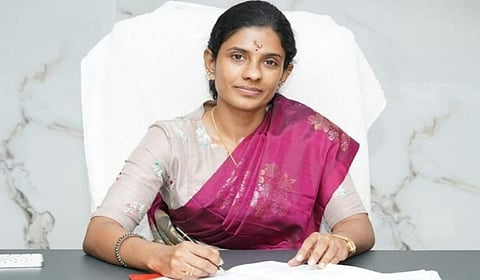 சித்ரா