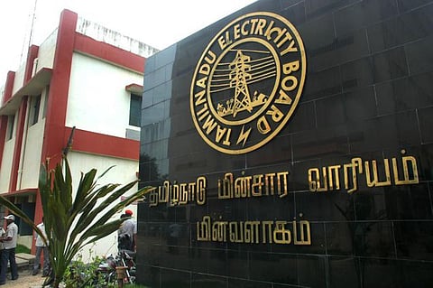 பொதுத்தேர்வையொட்டி தடையற்ற மின்விநியோகம்: அதிகாரிகளுக்கு வாரியம் உத்தரவு
