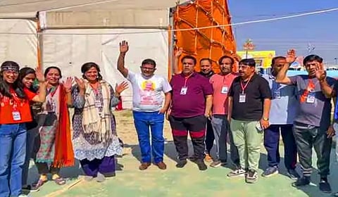 மகா கும்பமேளாவில் 68 பாகிஸ்தானியர்கள் புனித நீராடல்; ஹரித்துவாரில் 480 அஸ்திகள் கரைப்பு