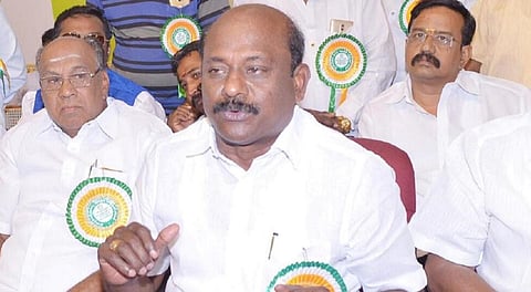 தமிழகத்தில் காலாவதியான சுங்கச் சாவடிகளை அகற்றுக: விக்கிரமராஜா