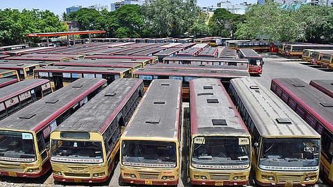 போக்குவரத்துக் கழகங்களில் தனியார்மயக் கொள்கையை கண்டித்து தமிழகம் முழுவதும் பிப்.13-ல் ஆர்ப்பாட்டம்