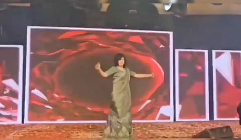 ம.பி.யில் நடனமாடிக் கொண்டிருந்த 23 வயது பெண் மாரடைப்பால் உயிரிழப்பு