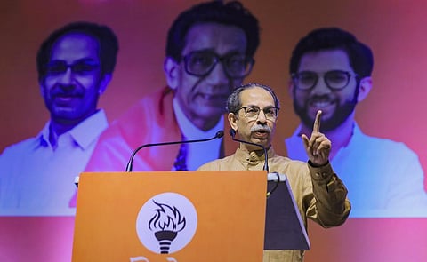 ஆம் ஆத்மியும் காங்கிரஸும் ஒன்றையொன்று அழிக்க போராடின: உத்தவ் சிவசேனா கட்சி கருத்து