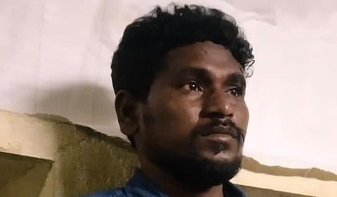 சதீஷ்குமார்.