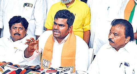 “அண்ணா சாலைக்கு தனி ஆளாக வருகிறேன்” - உதயநிதி சவாலை ஏற்றார் அண்ணாமலை